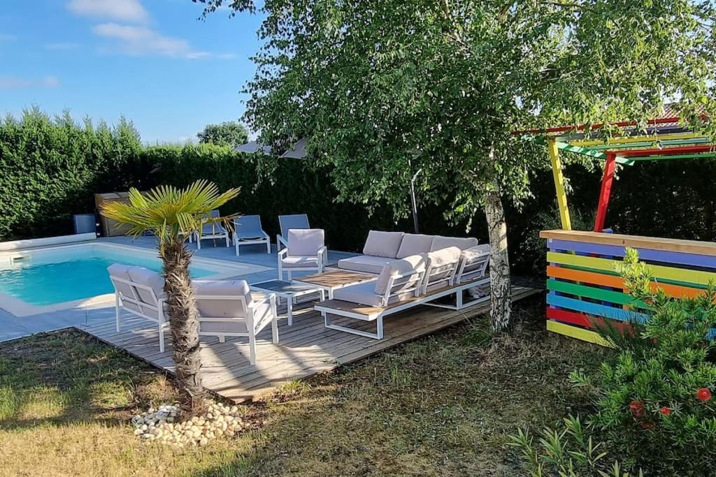 Ares, Mapouchet, Piscine Hébergement de vacances