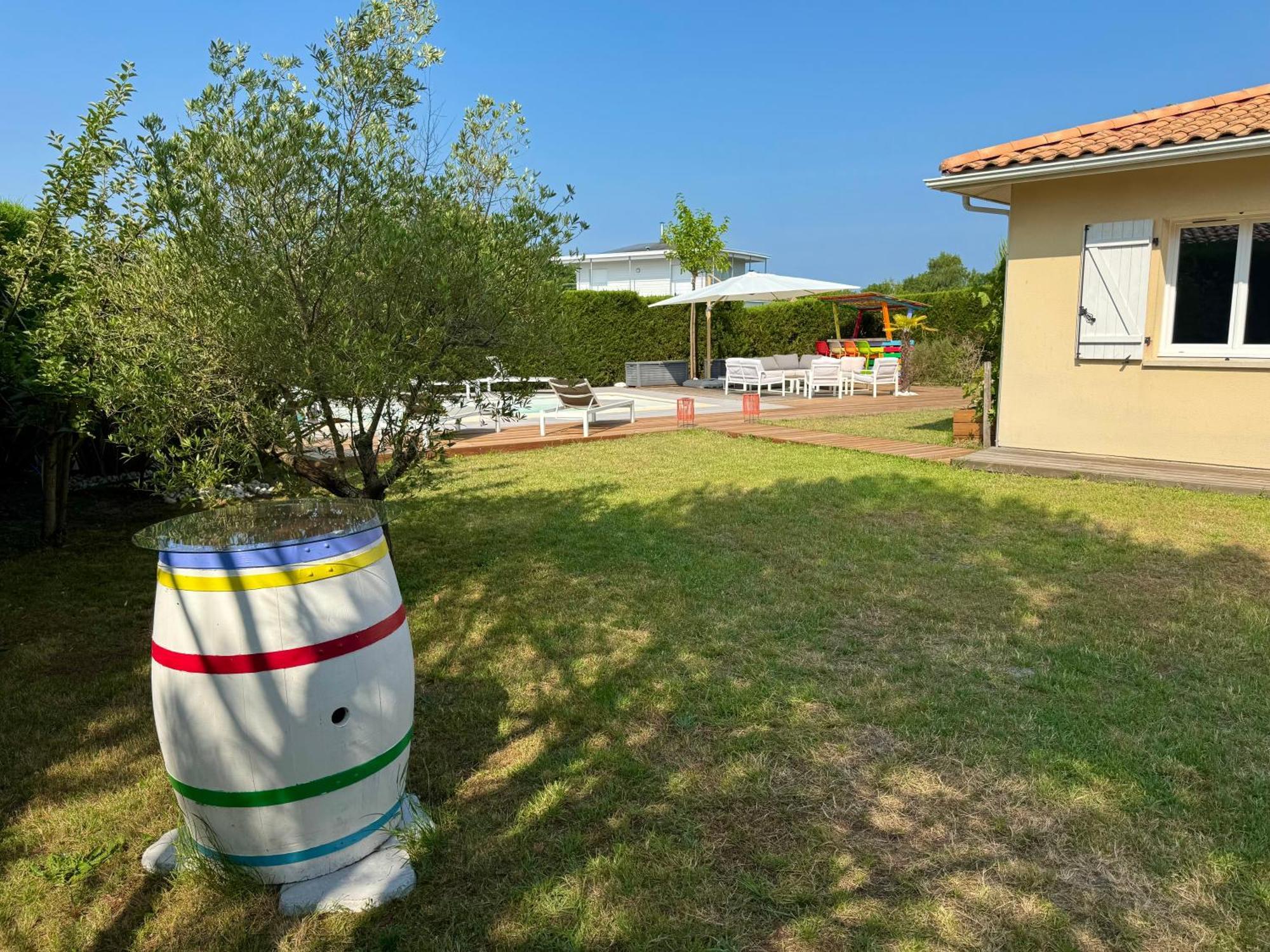 Ferienhaus Ares, Mapouchet, Piscine *